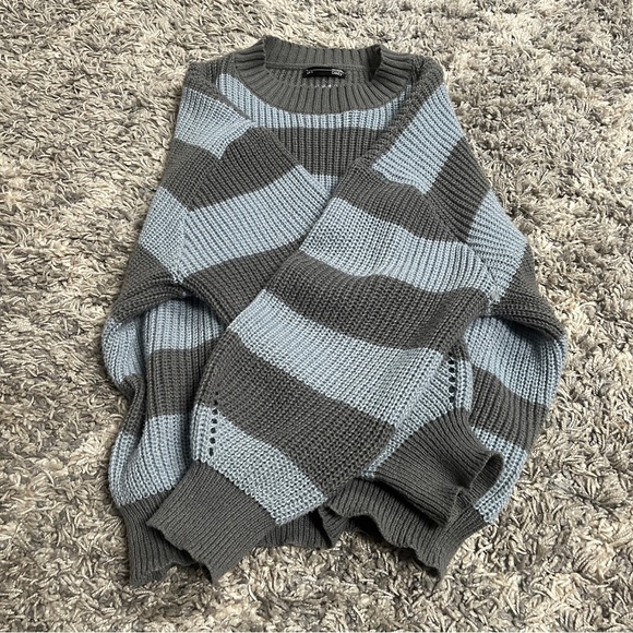Striped Sweater - Picture 5 of 6